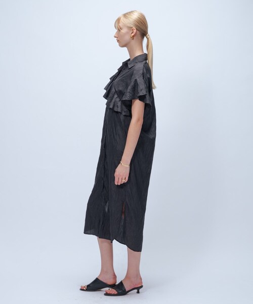 cloenc（クロエンス）の「【手洗い可】フリルワッシャーワンピース（ワンピース・レディース・ブラック/ダークグレー・02/01）」の8枚目の写真