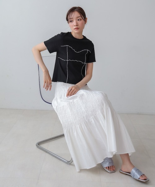 Bab(バブ)の「ビスチェライク配色メロウカットソー(Tシャツ/カットソー・レディース・チャコールグレー/ブラック/レッド/アイボリー・FREE)」の18枚目の写真