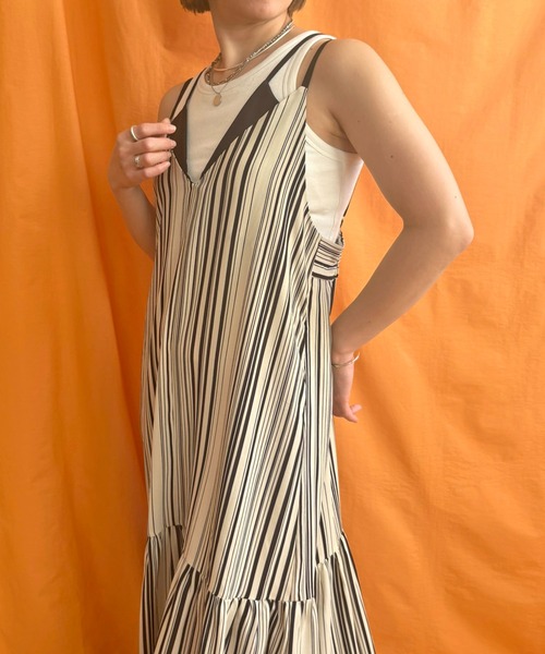 LHELBIE（レルビエ）の「ストライプキャミワンピース（ワンピース・レディース・ブラック/ライトベージュ/レッド・M）」の14枚目の写真