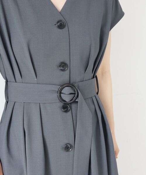 le.coeur blanc（ルクールブラン）の「《WEB限定アイテム》リネンライクフロントボタンワンピース（ワンピース・レディース・ベージュ/モカ/ブラック/チャコールグレー・36/38）」の16枚目の写真