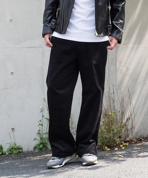Buffalo Bobs(バッファローボブズ)の「【ZOZO限定】TORINO(トリノ)コーデュロイ ワイド バギー パンツ(その他パンツ・メンズ・ネイビー/ブラック/ダークブラウン・マルチサイズ)」の1枚目の写真