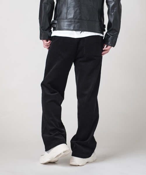 Buffalo Bobs(バッファローボブズ)の「【ZOZO限定】TORINO(トリノ)コーデュロイ ワイド バギー パンツ(その他パンツ・メンズ・ネイビー/ブラック/ダークブラウン・マルチサイズ)」の21枚目の写真