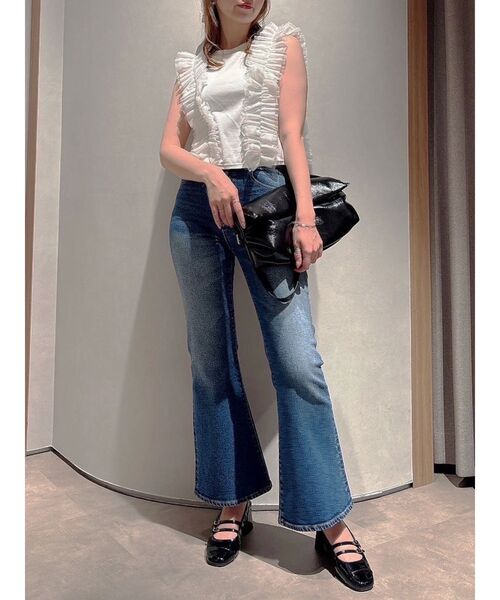 dazzlin(ダズリン)の「【骨格ウェーブ向け】フレアデニムパンツ(デニムパンツ・レディース・ブラック/インディゴブルー/ブルー・MEDIUM/SMALL/X-SMALL)」の14枚目の写真