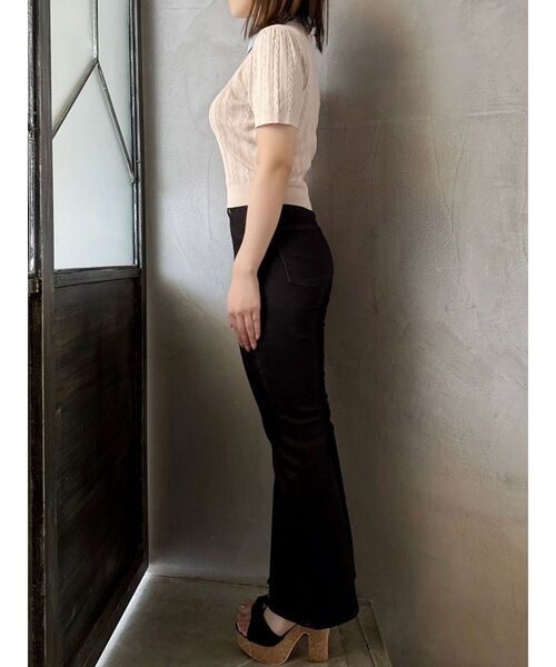 dazzlin(ダズリン)の「【骨格ウェーブ向け】フレアデニムパンツ(デニムパンツ・レディース・ブラック/インディゴブルー/ブルー・MEDIUM/SMALL/X-SMALL)」の18枚目の写真