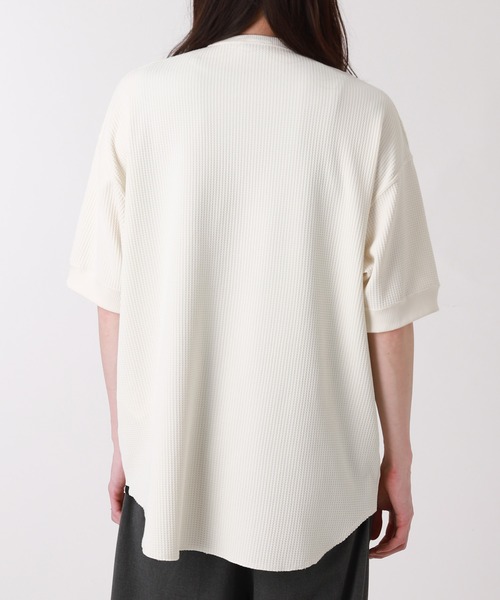 DAIWA PIER39(ダイワピア39)の「DAIWA PIER39 TECH THERMAL CREW S/S BE-33025(Tシャツ/カットソー・メンズ・ブラック/チャコールグレー/オフホワイト・SMALL/MEDIUM/LARGE/X-LARGE)」の11枚目の写真