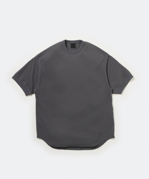 DAIWA PIER39(ダイワピア39)の「DAIWA PIER39 TECH THERMAL CREW S/S BE-33025(Tシャツ/カットソー・メンズ・ブラック/チャコールグレー/オフホワイト・SMALL/MEDIUM/LARGE/X-LARGE)」の14枚目の写真