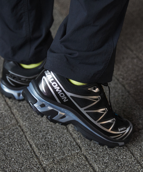 美品　サロモンフォース　ゴアテックス GTX BLACK 26cm サロモン スニーカー ゴアテックス GORE-TEX XT6 GTX ブラック