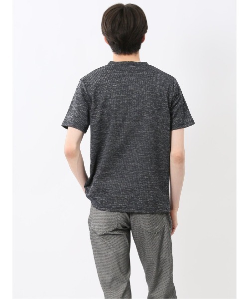 TAKA-Q（タカキュー）の「【ストレッチ】タカキュー ハイストレッチ メランジ Vネック 半袖 Tシャツ（Tシャツ/カットソー・メンズ・ホワイト×ブラック/ネイビー・MEDIUM/LARGE/X-LARGE）」の22枚目の写真