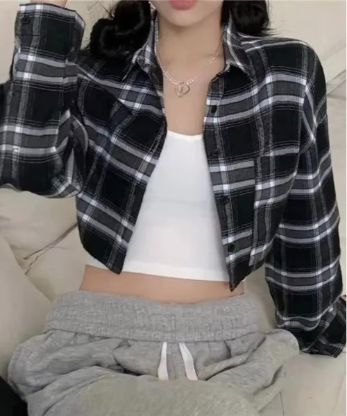 VIBGYOR（ヴィブジョー）の「ショート丈チェックシャツ(BDS)（シャツ/ブラウス・レディース・ブラック/ネイビー・FREE）」の10枚目の写真