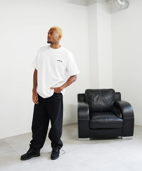 BASIS(ベイシス)の「SANDER LAND 9.1ozマグナムウェイト Night Signals バックプリント ビッグシルエット 半袖Tシャツ(Tシャツ/カットソー・メンズ・ブラック/ホワイト・MEDIUM/LARGE/X-LARGE)」の5枚目の写真