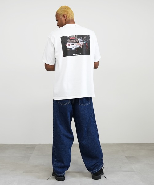 BASIS(ベイシス)の「SANDER LAND 9.1ozマグナムウェイト Night Signals バックプリント ビッグシルエット 半袖Tシャツ(Tシャツ/カットソー・メンズ・ブラック/ホワイト・MEDIUM/LARGE/X-LARGE)」の20枚目の写真