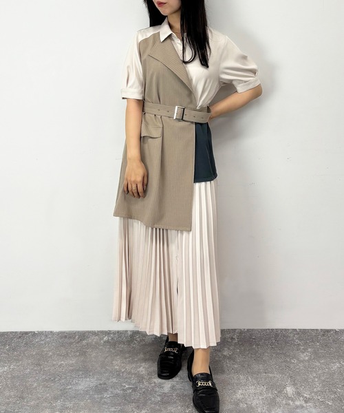 NICOLE CLUB（ニコル　クラブ）の「ジレドッキングワンピース（ワンピース・レディース・サックスブルー/オフホワイト/グレー・MEDIUM）」の9枚目の写真