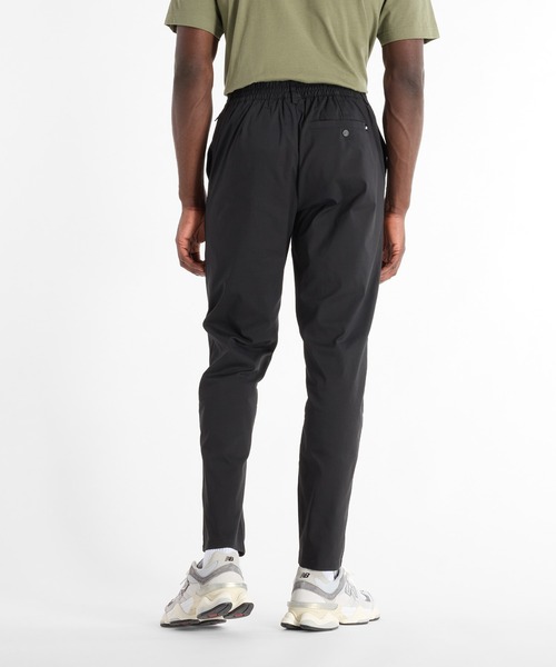 NEW BALANCE(ニューバランス)の「Athletics スタンダード テーパード パンツ 30インチ(その他パンツ・メンズ・ブラック/ベージュ・SMALL/MEDIUM/LARGE/X-LARGE/XX-LARGE)」の3枚目の写真