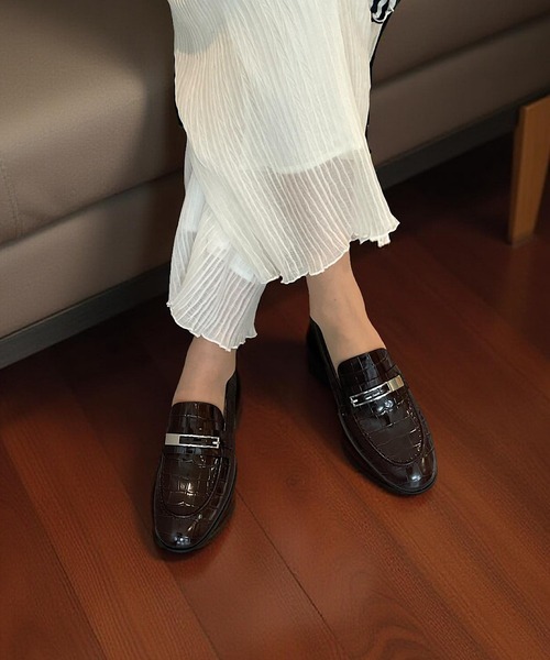 Jeffrey Campbell(ジェフリーキャンベル)の「ビット付コインローファー(ローファー・レディース・ブラック/ブラウン/ブラウン系その他・35/36/37/38/39)」の19枚目の写真