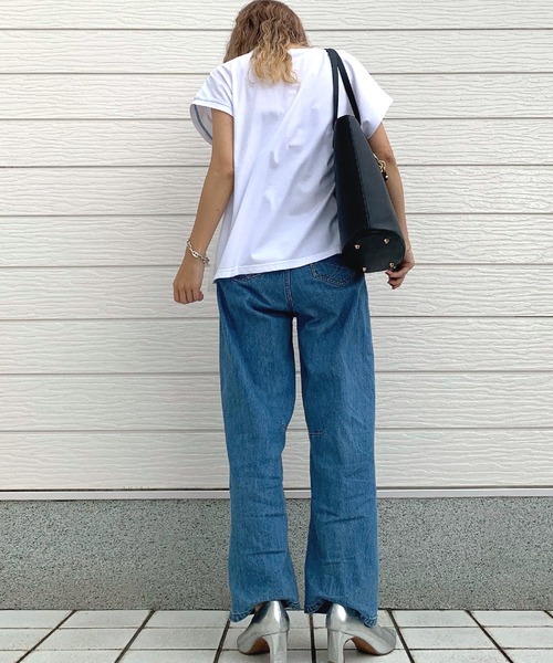 Q（キュー）の「カルーセルチュールT（Tシャツ/カットソー・レディース・オリーブ/ホワイト・MEDIUM）」の21枚目の写真