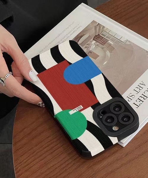 Fun & Daily(ファンアンドデイリー)の「Color Pattern iPhone Case 15 16 Plus Pro ProMax アイフォンケース(スマホケース/カバー・レディース・その他・iPhone 15 Plus/iPhone 15 Pro Max/iPhone 15 Pro/iPhone 15/iPhone 16/iPhone 16 Plus/iPhone 16 Pro/iPhone 16 Pro Max)」の2枚目の写真