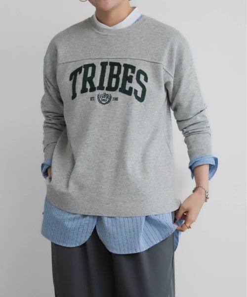 NOMBRE IMPAIR（ノンブルアンペール）の「TRIBESチェーン刺繍　ニットP/O（ニット/セーター・レディース・ネイビー/グレー・FREE）」の2枚目の写真