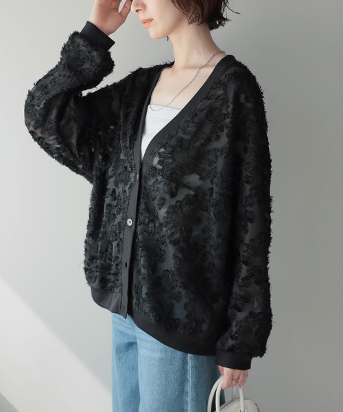 each（イーチ）の「ジャガードシアーVネックカーディガン（カーディガン/ボレロ・レディース・グレー/ブラック/ホワイト・FREE）」の8枚目の写真