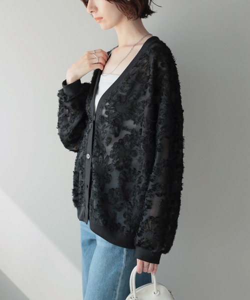 each（イーチ）の「ジャガードシアーVネックカーディガン（カーディガン/ボレロ・レディース・グレー/ブラック/ホワイト・FREE）」の9枚目の写真