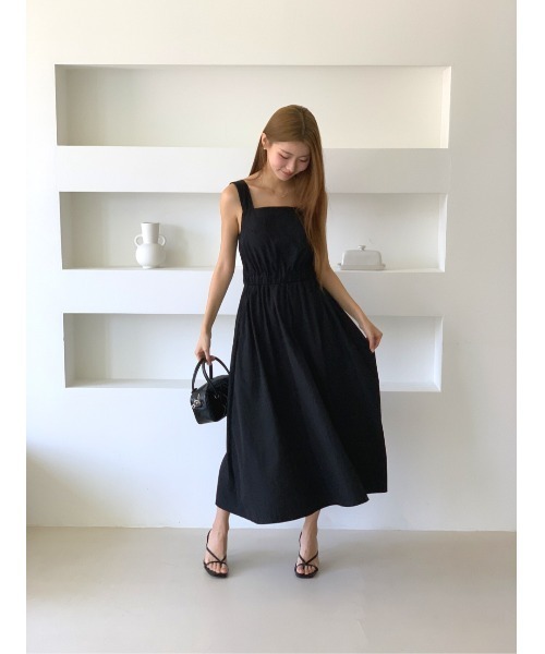 MINS MINIS(ミンスミニス)の「スクエアネックノースリーブAラインワンピース(ワンピース・レディース・ブラック・FREE)」の20枚目の写真