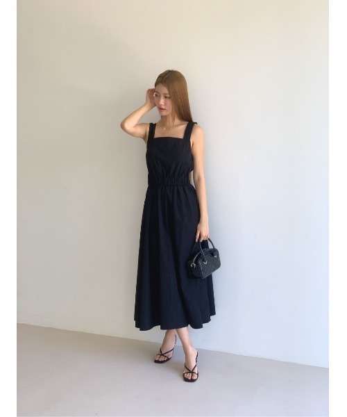 MINS MINIS(ミンスミニス)の「スクエアネックノースリーブAラインワンピース(ワンピース・レディース・ブラック・FREE)」の13枚目の写真