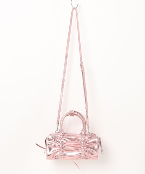CHARLES & KEITH（チャールズ & キース）の「Kadee ケーディー メタリックルーシュドボウチャームボウリングバッグ（トートバッグ・レディース・ピンク系その他/ダークブラウン系1・S）」の16枚目の写真