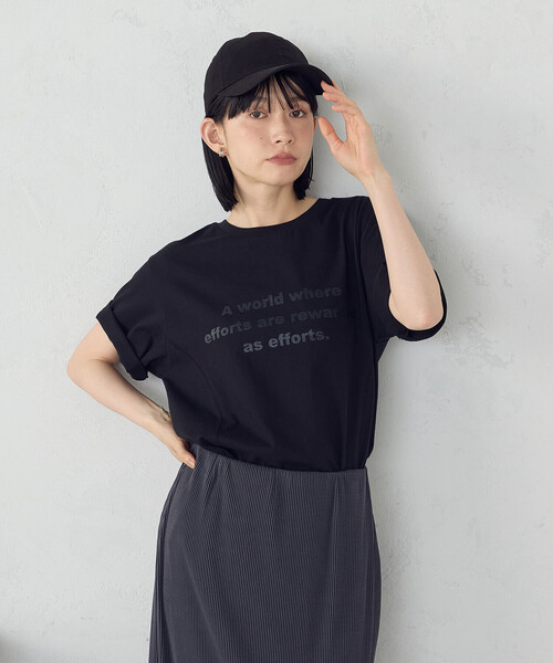 COMME CA ISM(コムサイズム)の「グリッター ロゴTシャツ(Tシャツ/カットソー・レディース・ブラック/サックスブルー/ホワイト/チャコール・MEDIUM/LARGE)」の6枚目の写真