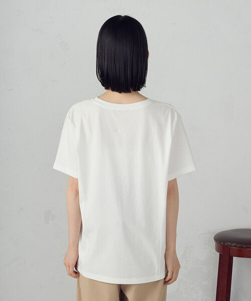 COMME CA ISM(コムサイズム)の「グリッター ロゴTシャツ(Tシャツ/カットソー・レディース・ブラック/サックスブルー/ホワイト/チャコール・MEDIUM/LARGE)」の18枚目の写真
