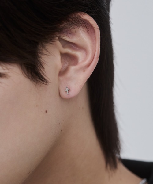 セール】【 金属アレルギー対応 】ミニクロス ピアス サージカル