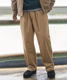 Bukta（バクタ）の「2タックイージーワイドチノ（その他パンツ）」