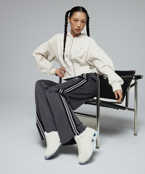 ナイキ ショックス R4 SE ウィメンズシューズ / Nike Shox R4 SE