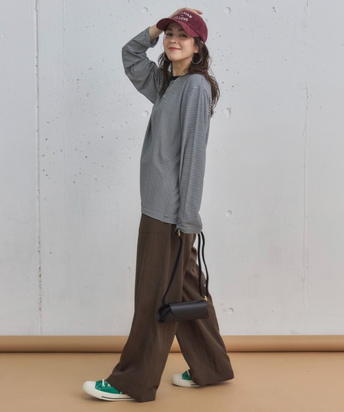 Doux archives（ドゥアルシーヴ）の「コーデュロイカレッジキャップ（キャップ・レディース・ワイン/ブラック/ベージュ・FREE）」の5枚目の写真