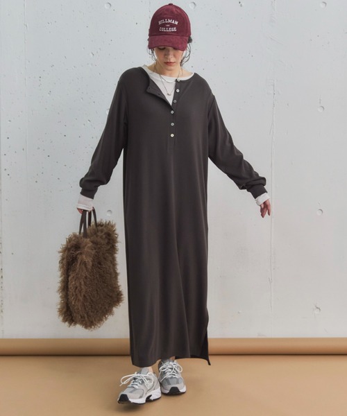 Doux archives（ドゥアルシーヴ）の「コーデュロイカレッジキャップ（キャップ・レディース・ワイン/ブラック/ベージュ・FREE）」の9枚目の写真