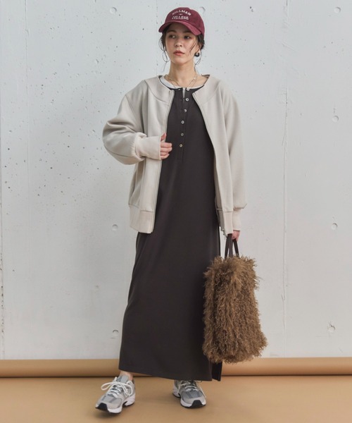 Doux archives（ドゥアルシーヴ）の「コーデュロイカレッジキャップ（キャップ・レディース・ワイン/ブラック/ベージュ・FREE）」の12枚目の写真