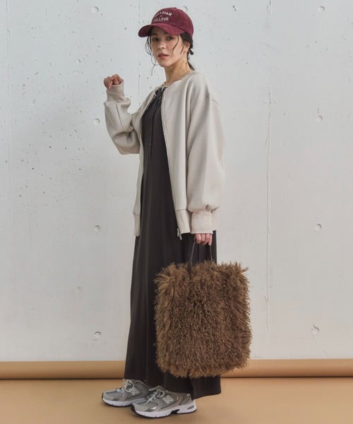 Doux archives（ドゥアルシーヴ）の「コーデュロイカレッジキャップ（キャップ・レディース・ワイン/ブラック/ベージュ・FREE）」の13枚目の写真