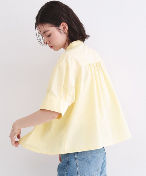 OPAQUE.CLIP（オペークドットクリップ）の「ピンタックフレアシャツ【洗濯機洗い可】（シャツ/ブラウス・レディース・ブラック/ホワイト/ライトイエロー系・38/40/42）」の10枚目の写真