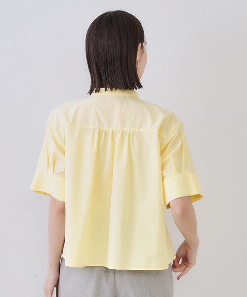 OPAQUE.CLIP（オペークドットクリップ）の「ピンタックフレアシャツ【洗濯機洗い可】（シャツ/ブラウス・レディース・ブラック/ホワイト/ライトイエロー系・38/40/42）」の19枚目の写真