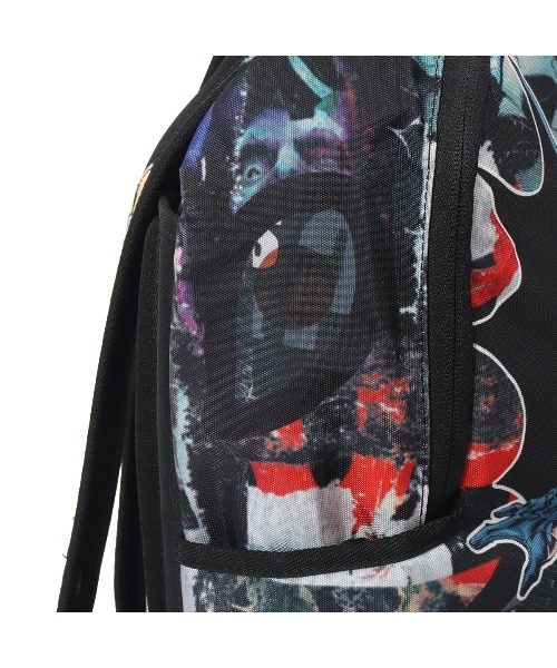 STYLISE（スタイライズ）の「【SPRAY GROUND / スプレーグラウンド】DC BATMAN COLLAGE SHARK BACKPACK [I]（バックパック/リュック・メンズ・ブラック・ONE）」の8枚目の写真