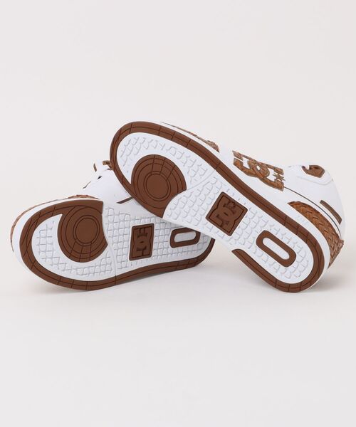 DC SHOES(ディーシーシューズ)の「DC SHOES ディーシーシューズ UNIVERSITY MID SE SN レディーススニーカー ハイカット ミッドカット(ユニバーシティミッドSESN) DW254303 WBR(スニーカー・レディース・ホワイト系その他・23.0cm/23.5cm/24.0cm/24.5cm/25.0cm)」の3枚目の写真