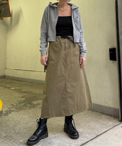 LBC（エルビーシー）の「コットンツイルワークベルトスカート（スカート・レディース・ベージュ/チャコールグレー/エメラルド・M/L）」の12枚目の写真