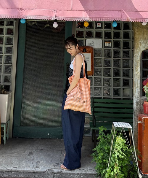 UNDERSTATEMENTs(アンダーステイトメント)の「【ユニセックス】sefumiコラボ企画/ギンガムチェックロゴ刺繍トートバック(トートバッグ・レディース・オレンジ/ブルー・FREE)」の11枚目の写真