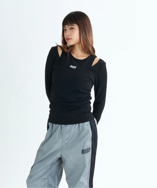 ROXY(ロキシー)の「NAIL IT L/S TEE/ロキシー速乾UVケア長袖トップス・タンクトップセット(Tシャツ/カットソー・レディース・グレー/ブラック/ホワイト・SMALL/LARGE/MEDIUM)」の9枚目の写真