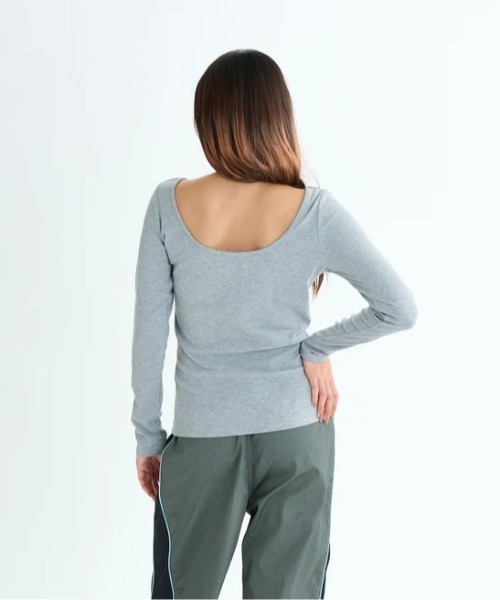 ROXY(ロキシー)の「NAIL IT L/S TEE/ロキシー速乾UVケア長袖トップス・タンクトップセット(Tシャツ/カットソー・レディース・グレー/ブラック/ホワイト・SMALL/LARGE/MEDIUM)」の20枚目の写真