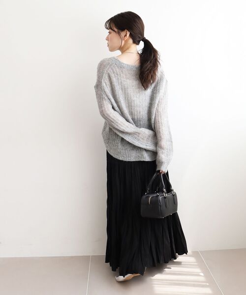 le.coeur blanc（ルクールブラン）の「シアーモヘヤニットプルオーバー（ニット/セーター・レディース・ブルー/ピンク/グレー・38）」の8枚目の写真