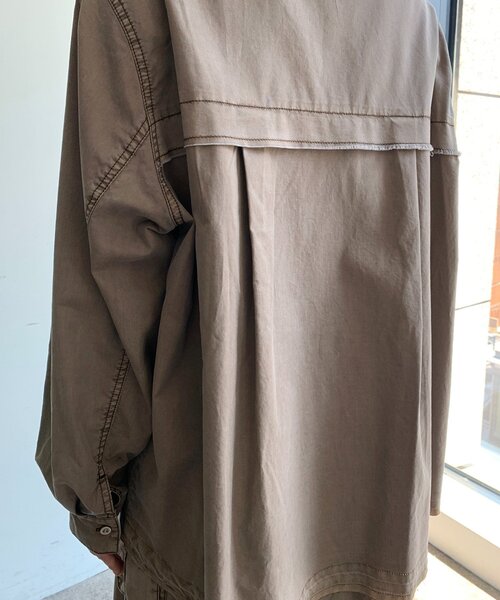 DouDou(ドゥドゥ)の「リヨセルピグメントビッグシャツ(シャツ/ブラウス・レディース・ブラウン/ブラック・FREE)」の11枚目の写真