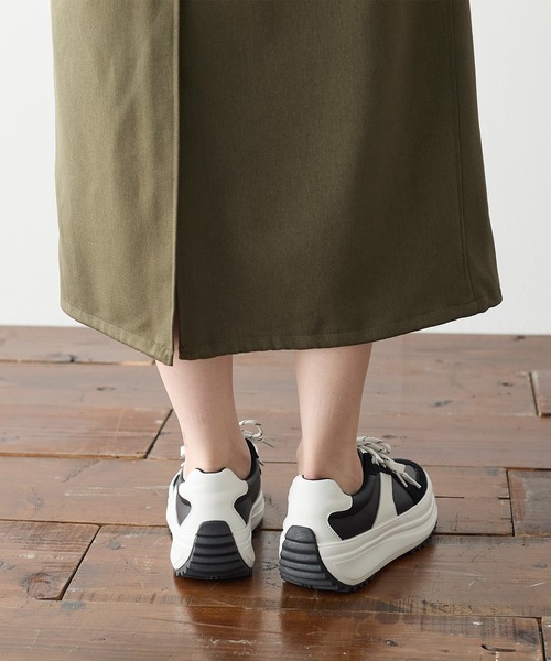coca(ANDEX shoes product)(コカ)の「厚底 ローカット GERMAN TRAINER スニーカー(スニーカー・レディース・ホワイト/ブラック・LARGE/MEDIUM/SMALL)」の8枚目の写真
