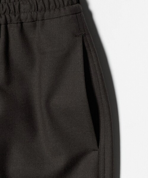 Thingless（シングレス）の「＜Thingless＞ ノープリーツ イージーパンツ（その他パンツ・メンズ・ブラック/ダークブラウン・M/L/S）」の5枚目の写真