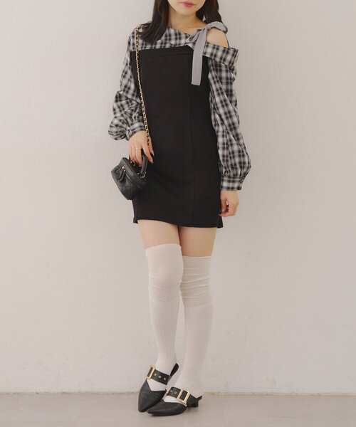 continuer de NICE CLAUP（コンティニューデナイスクラップ）の「【あゆな@ayupi.06セレクト】ドッキングワンショルミニワンピース（ワンピース・レディース・ブラウン/ブラック・FREE）」の18枚目の写真