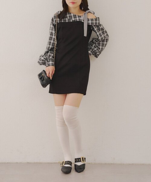 continuer de NICE CLAUP（コンティニューデナイスクラップ）の「【あゆな@ayupi.06セレクト】ドッキングワンショルミニワンピース（ワンピース・レディース・ブラウン/ブラック・FREE）」の22枚目の写真