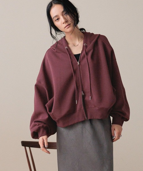 LOWRYS FARM（ローリーズファーム）の「ＺＩＰショートフーディ　588894（パーカー・レディース・グレー/エンジ/ブラック/イエロー/アイボリー/グレー系その他/ピンク・FREE）」の7枚目の写真